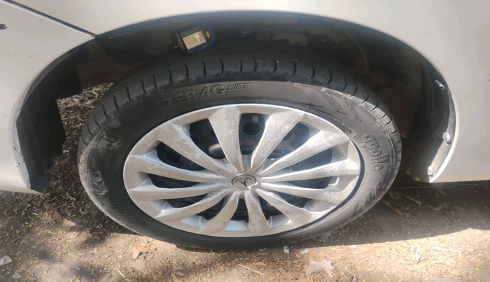 2014 Maruti Wagon R 1.0 VXI, Petrol, Manual, 92,556 km, tyre