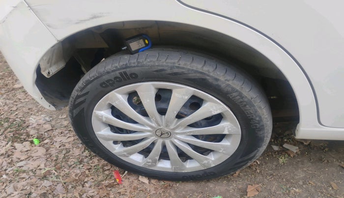 2014 Maruti Wagon R 1.0 VXI, Petrol, Manual, 92,556 km, tyre