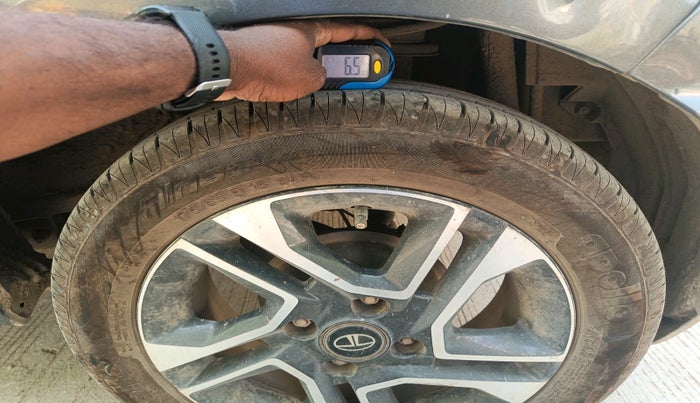 2021 Tata Tiago XZA PLUS PETROL, Petrol, Automatic, 45,994 km, tyre