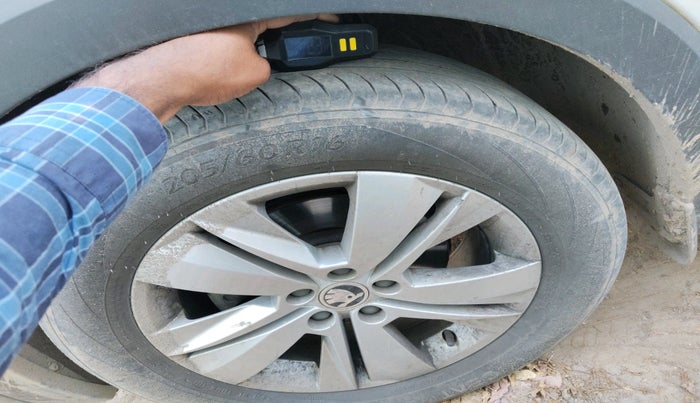 2023 Skoda KUSHAQ AMBITION CLASSIC 1.0L TSI MT, Petrol, Manual, 47,072 km, tyre