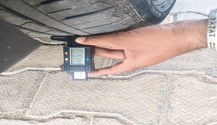 2018 Hyundai Creta SX AT 1.6 DIESEL, Diesel, Automatic, 1,34,524 km, tyre