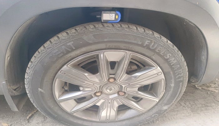 2019 Renault Kwid CLIMBER 1.0 AMT (O), Petrol, Automatic, 11,086 km, tyre