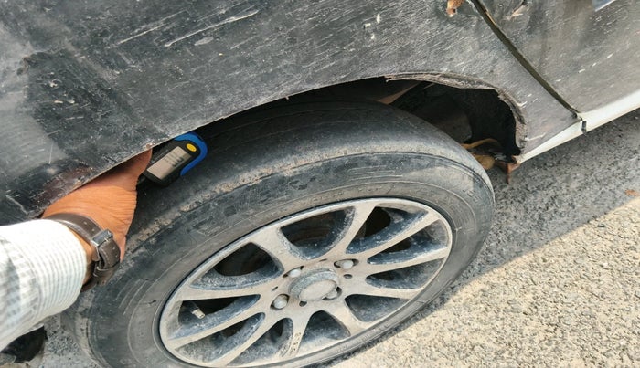 2014 Hyundai Santro Xing GL PLUS, CNG, Manual, 1,29,220 km, tyre