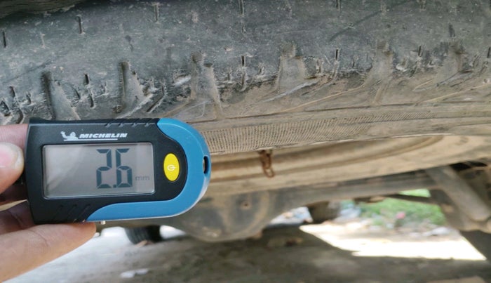 2018 Tata Hexa XE 4X2 7 STR, Diesel, Manual, 77,777 km, tyre