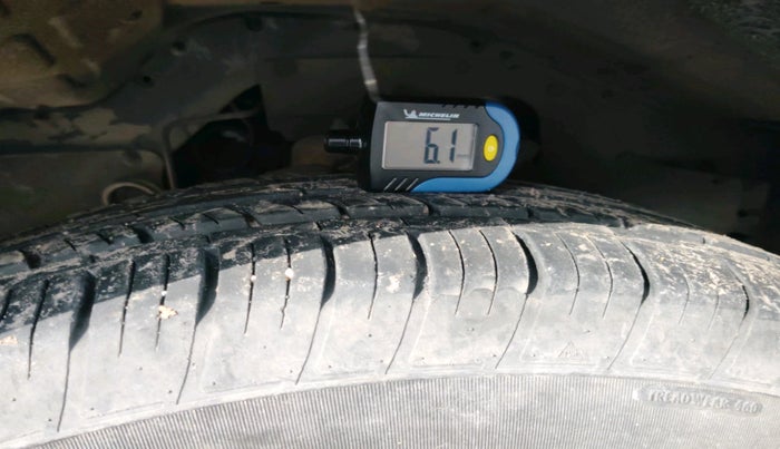 2018 Tata Hexa XE 4X2 7 STR, Diesel, Manual, 77,777 km, tyre