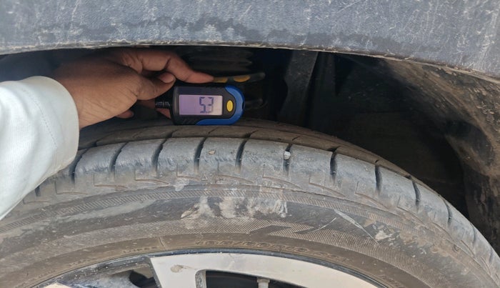 2024 Nissan MAGNITE  XE AMT EZ Shift, Petrol, Automatic, 7,281 km, tyre