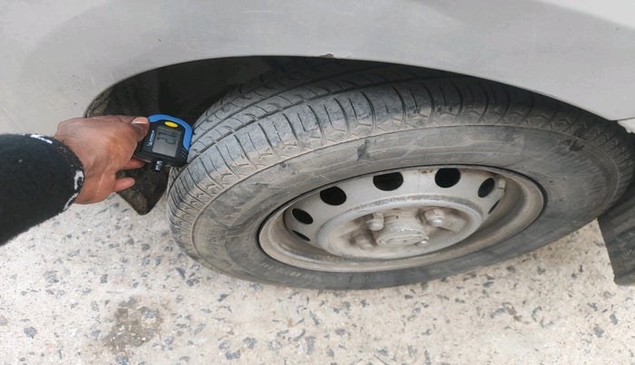 2012 Hyundai Eon D-LITE+, Petrol, Manual, 45,768 km, tyre