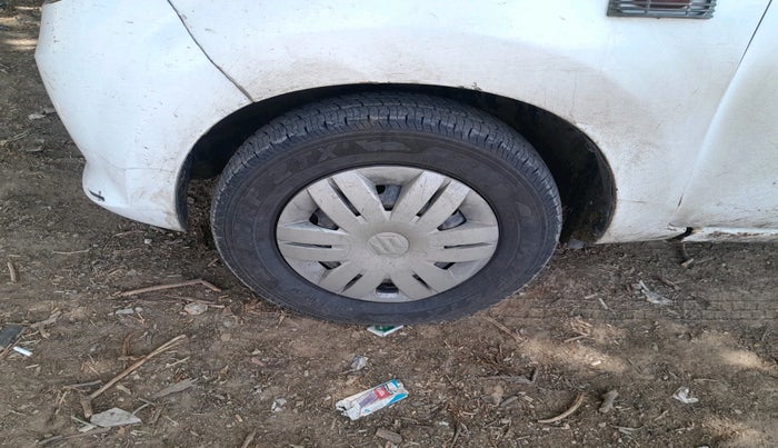 2012 Maruti Alto 800 LXI, Petrol, Manual, 1,34,910 km, tyre