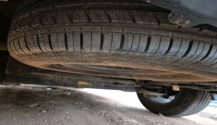 2021 Tata Safari XZA PLUS, Diesel, Automatic, 1,00,412 km, tyre