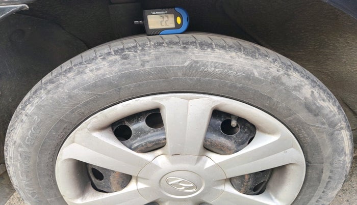 2008 Hyundai Verna VGT CRDI SX ABS, Diesel, Manual, 1,32,043 km, tyre