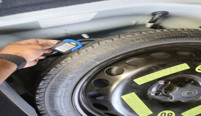 2014 Audi A4 2.0 TDI PREMIUM PLUS, Diesel, Automatic, 98,187 km, tyre