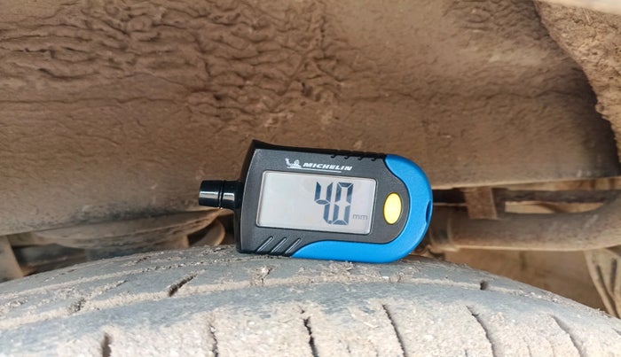 2019 Maruti Alto LXI, Petrol, Manual, 59,187 km, tyre