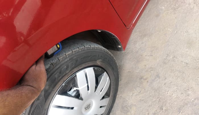 2012 Hyundai Eon D-LITE + LPG, Petrol, Manual, 68,096 km, tyre