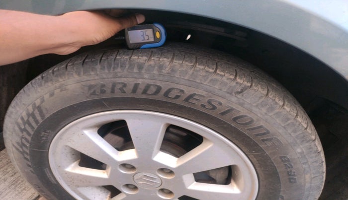 2007 Maruti Swift ZXI 1.3, Petrol, Manual, 75,380 km, tyre