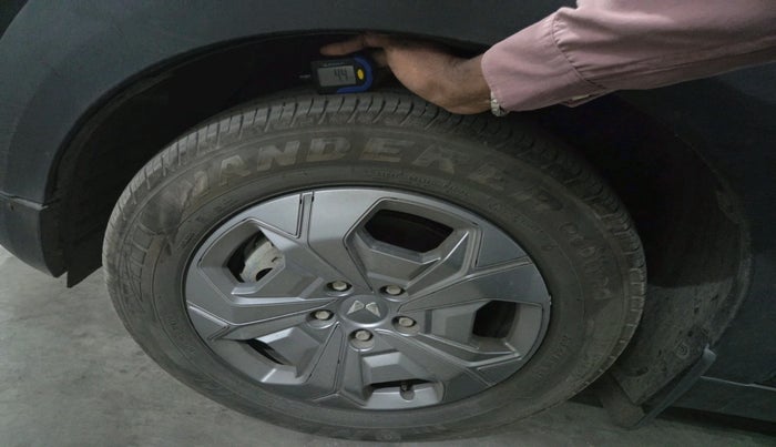 2024 Mahindra XUV 3XO MX3 Pro 1.2 L TCMPFi, Petrol, Manual, 21,580 km, tyre