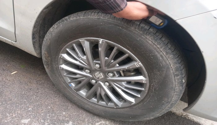 2019 Maruti Ertiga ZXI+ SHVS, Petrol, Manual, 74,200 km, tyre