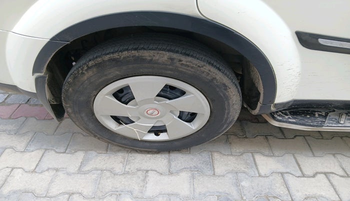 2019 Mahindra XUV500 W7 AT, Diesel, Automatic, 81,830 km, tyre