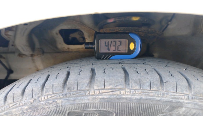 2018 Hyundai Grand i10 SPORTZ 1.2 KAPPA VTVT, Petrol, Manual, 45,377 km, tyre