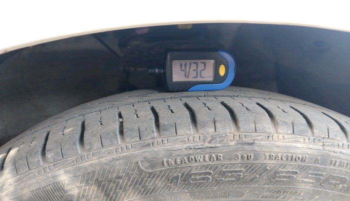 2018 Hyundai Grand i10 SPORTZ 1.2 KAPPA VTVT, Petrol, Manual, 45,377 km, tyre