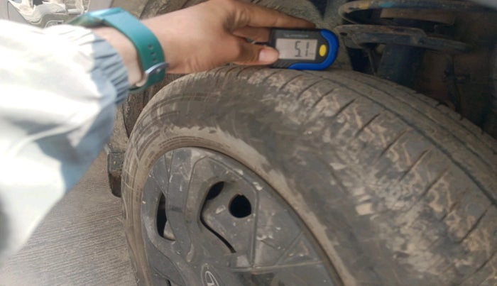 2024 Tata PUNCH ADVENTURE MT CNG , CNG, Manual, 14,247 km, tyre