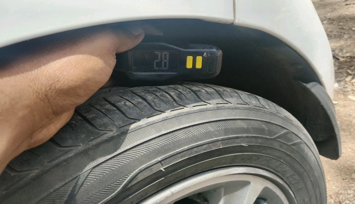 2016 Hyundai Grand i10 ASTA (O) AT 1.2 KAPPA VTVT, Petrol, Automatic, 54,063 km, tyre