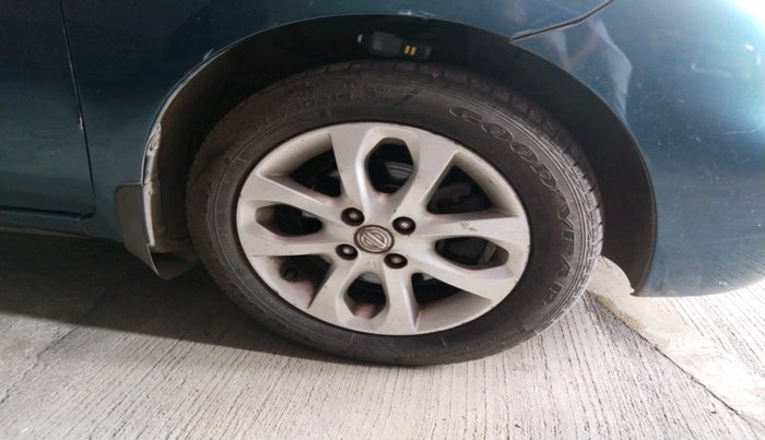 2014 Nissan Micra XV CVT, Petrol, Automatic, 53,687 km, tyre