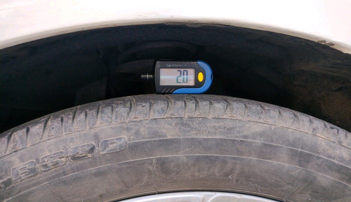 2015 Ford Ecosport TITANIUM 1.5L DIESEL, Diesel, Manual, 1,62,377 km, tyre