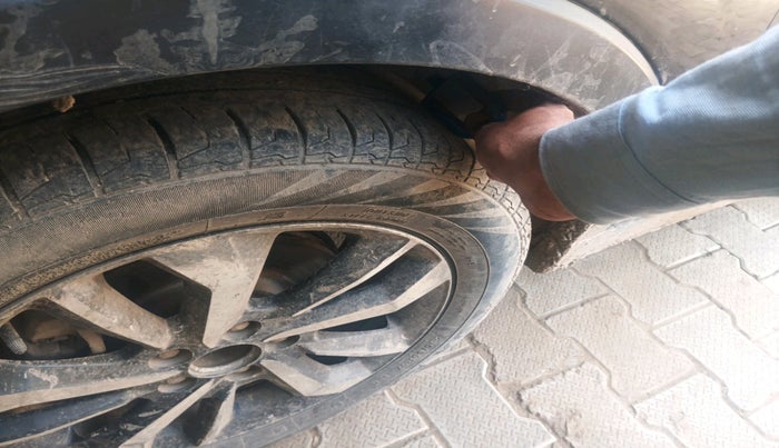 2019 Mahindra XUV300 W8 (O) 1.5 DIESEL, Diesel, Manual, 37,739 km, tyre