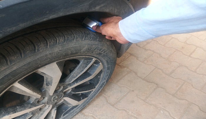 2019 Mahindra XUV300 W8 (O) 1.5 DIESEL, Diesel, Manual, 37,739 km, tyre