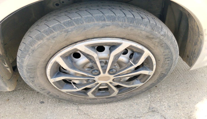 2014 Honda Amaze 1.2L I-VTEC EX, Petrol, Manual, 65,310 km, tyre