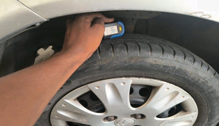 2014 Honda Amaze 1.2L I-VTEC S AT, Petrol, Automatic, 77,504 km, tyre