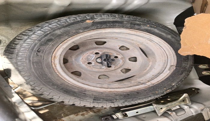 2007 Hyundai Santro Xing GLS, Petrol, Manual, 45,550 km, tyre