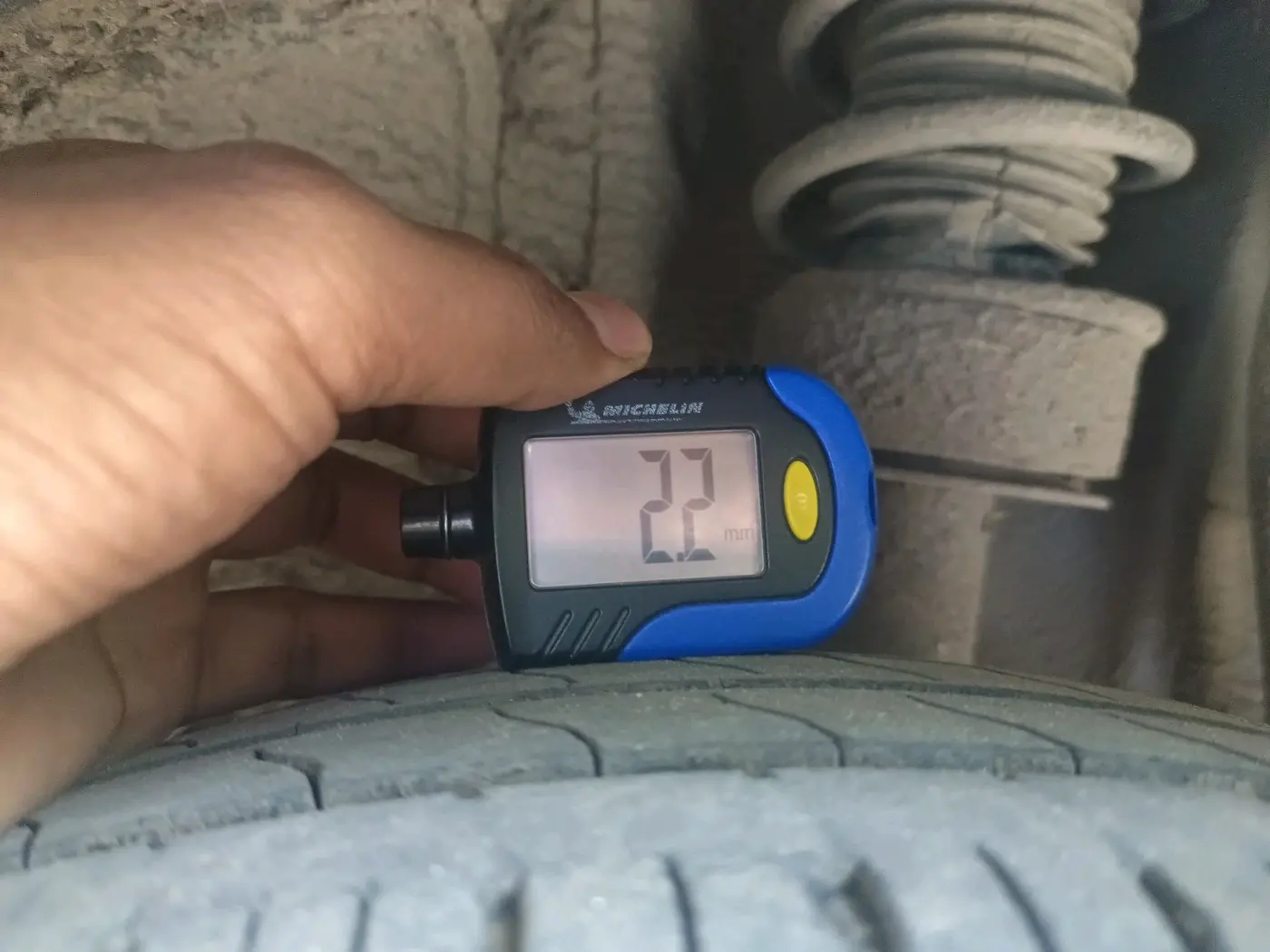 2018 Tata Tiago XZA PETROL, Petrol, Automatic, 59,684 km, tyre