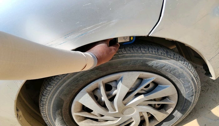 2012 Hyundai i10 ERA 1.1, Petrol, Manual, 83,212 km, tyre