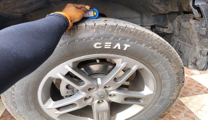 2021 Mahindra Thar LX HARD TOP 4WD MT, Diesel, Manual, 65,748 km, tyre