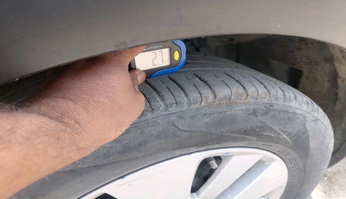 2015 Maruti S Cross ZETA 1.3, Diesel, Manual, 1,15,643 km, tyre