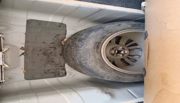 2022 Honda City 1.5L I-VTEC VX, Petrol, Manual, 35,924 km, tyre