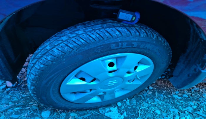 2024 Maruti Alto K10 LXI, Petrol, Manual, 5,003 km, tyre