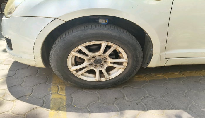 2009 Maruti Swift VDI, Diesel, Manual, 80,183 km, tyre