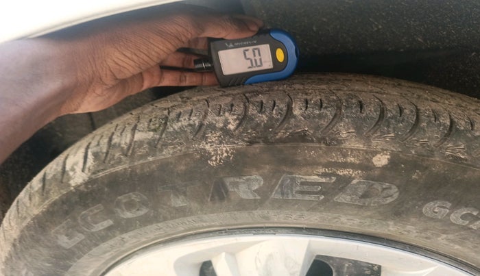 2024 Maruti Swift VXi, Petrol, Manual, 66,552 km, tyre