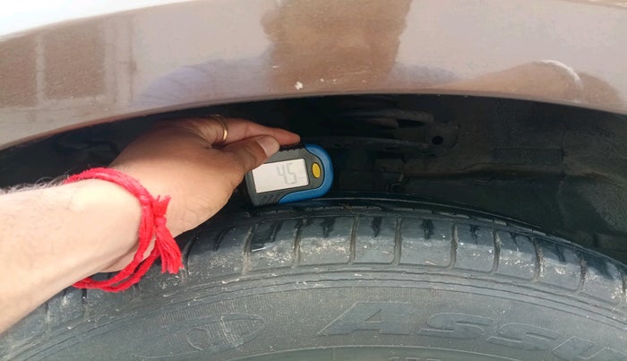 2022 Maruti Ciaz ZETA 1.5 SHVS MT PETROL, Petrol, Manual, 15,521 km, tyre