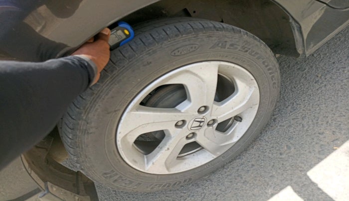 2016 Honda City 1.5L I-DTEC VX, Diesel, Manual, 1,35,827 km, tyre