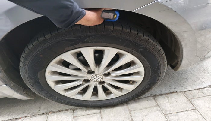 2016 Maruti Ciaz ZXI, Petrol, Manual, 41,248 km, tyre