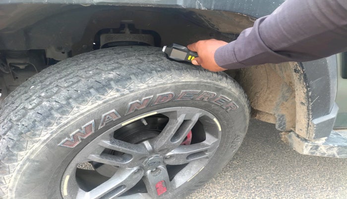 2021 Mahindra Thar LX HARD TOP 4WD MT, Diesel, Manual, 19,512 km, tyre