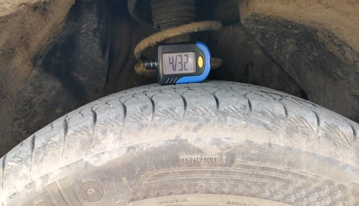 2023 Maruti Grand Vitara DELTA SMART HYBRID, Petrol, Manual, 75,212 km, tyre