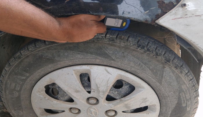 2013 Hyundai Grand i10 MAGNA 1.2 KAPPA VTVT, Petrol, Manual, 1,02,523 km, tyre