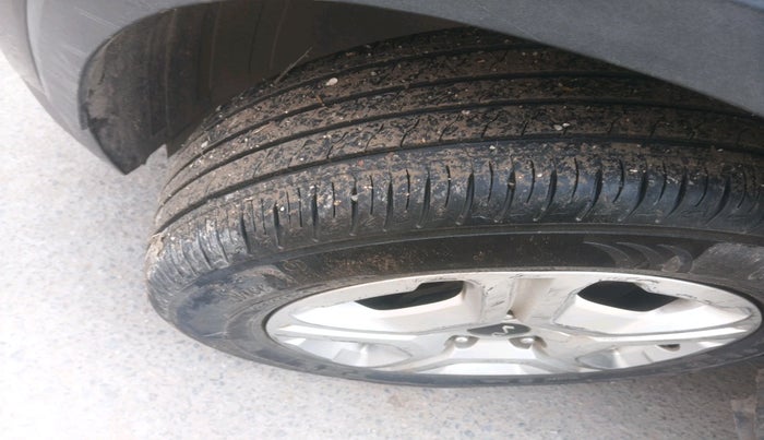 2023 KIA SONET HTK PLUS 1.0 IMT, Petrol, Manual, 40,567 km, tyre