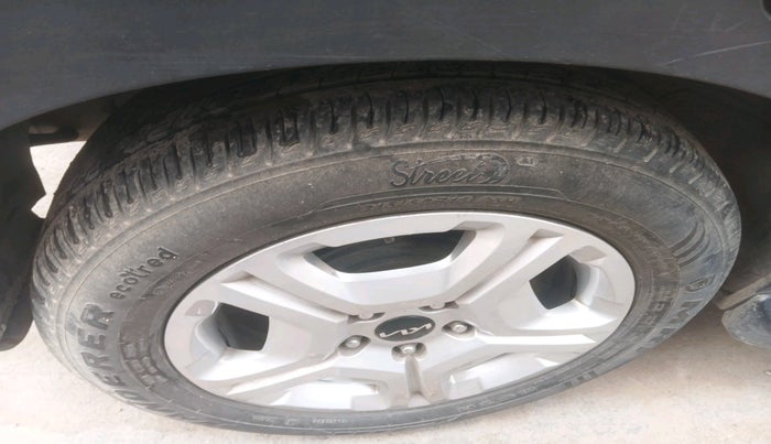 2023 KIA SONET HTK PLUS 1.0 IMT, Petrol, Manual, 40,567 km, tyre