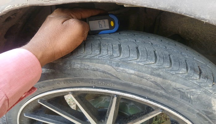 2018 Tata Tiago XZA PETROL, Petrol, Automatic, 63,495 km, tyre