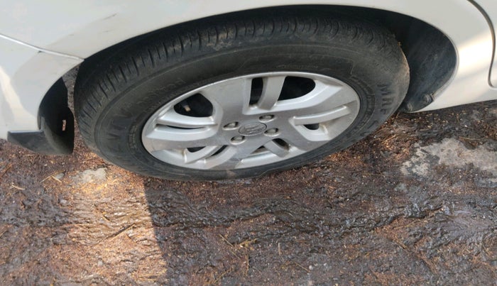 2012 Maruti Swift Dzire ZDI, Diesel, Manual, 1,51,369 km, tyre